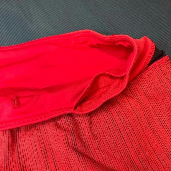 Lululemon Groovy Run Short Wee  Are From Space - Picture 10 of 13